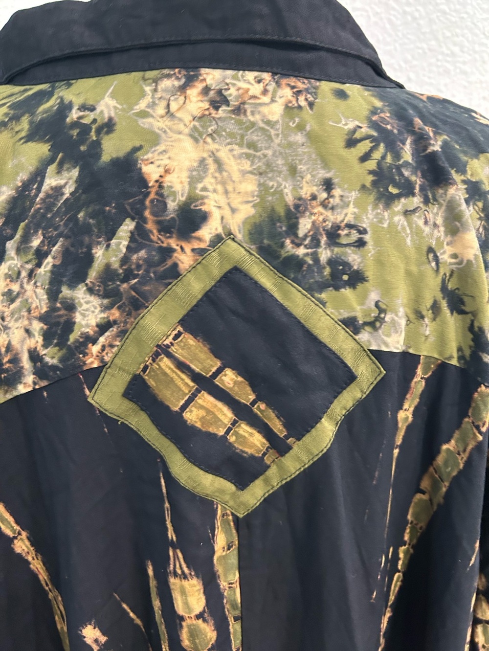 Iguana green and black tie dye high low long tunic top 3X - Picture 6 of 8